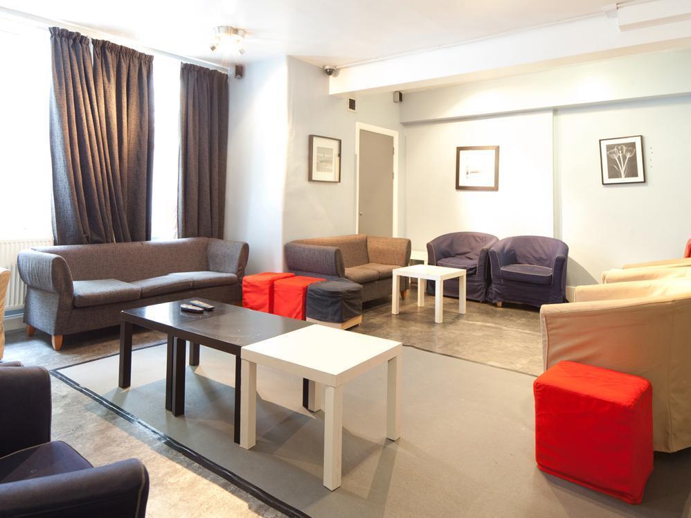 Evelyn Gardens Hostel Лондон Екстериор снимка